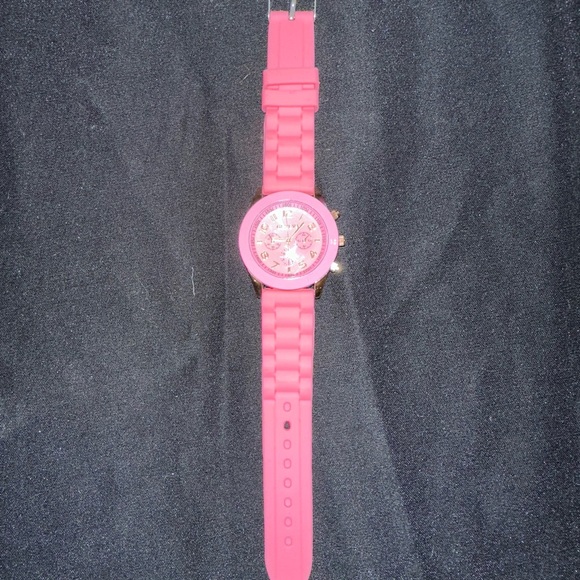 Hot Pink jelly watch - Picture 2 of 2